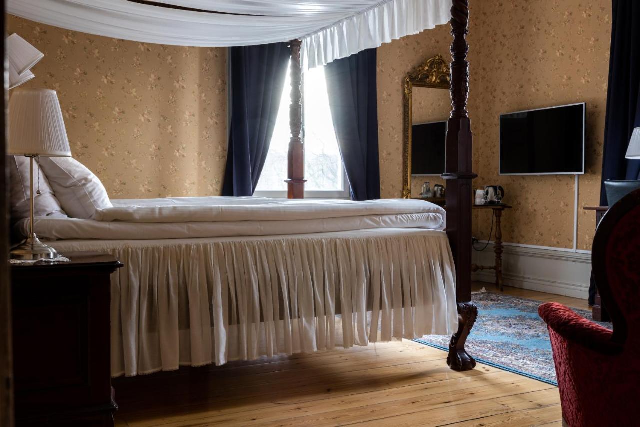 Park Hotel Linkoeping Fawlty Towers 외부 사진