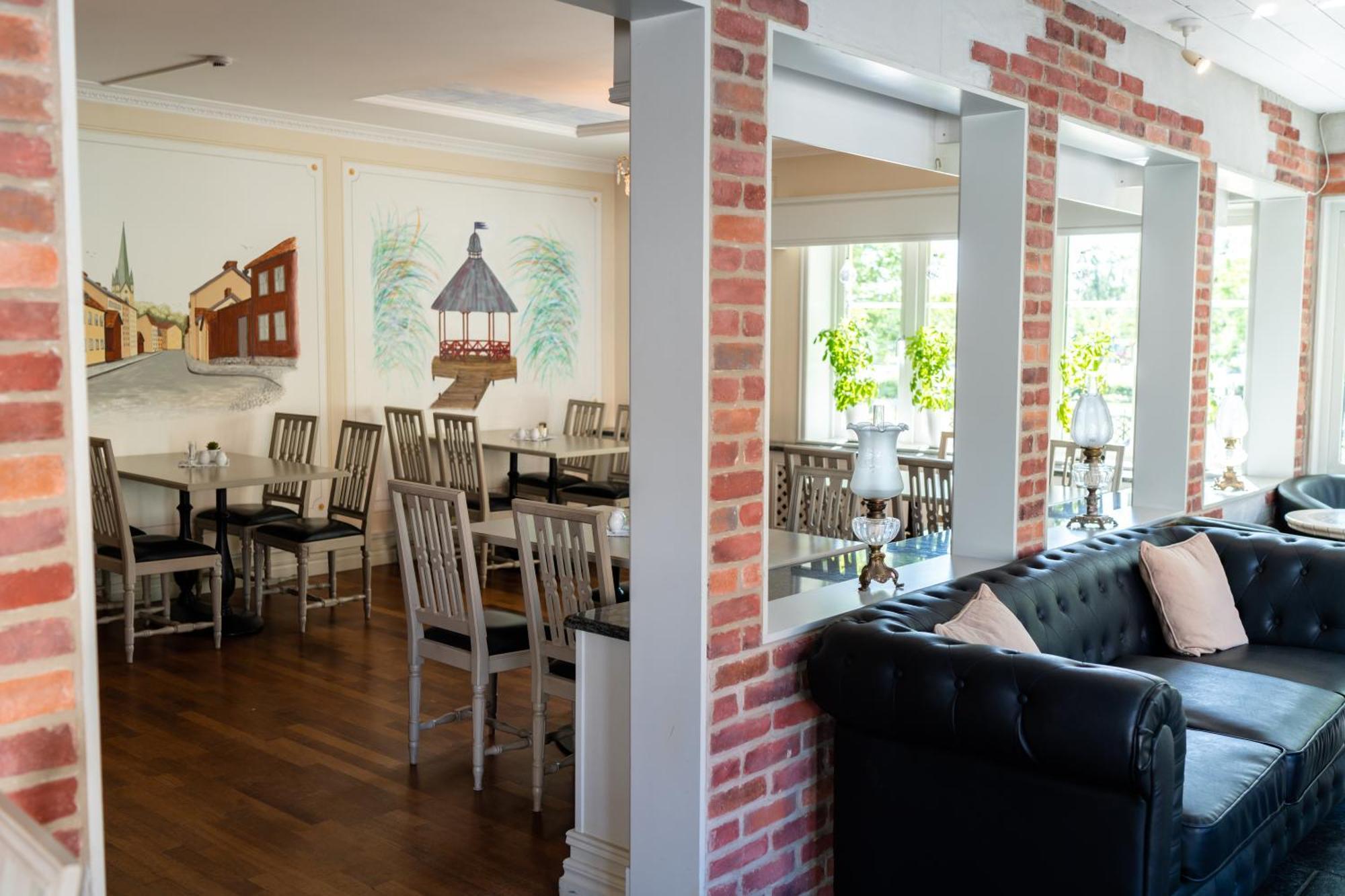 Park Hotel Linkoeping Fawlty Towers 외부 사진