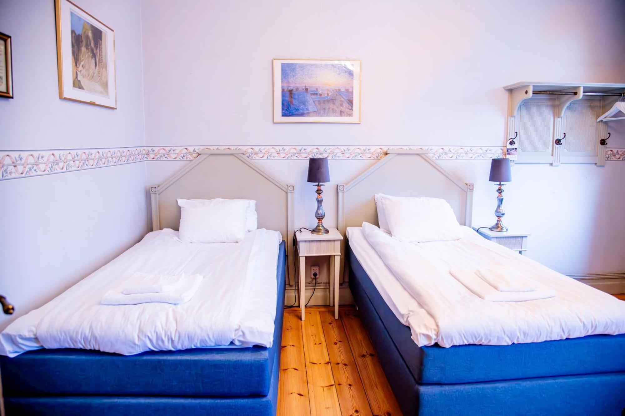 Park Hotel Linkoeping Fawlty Towers 객실 사진